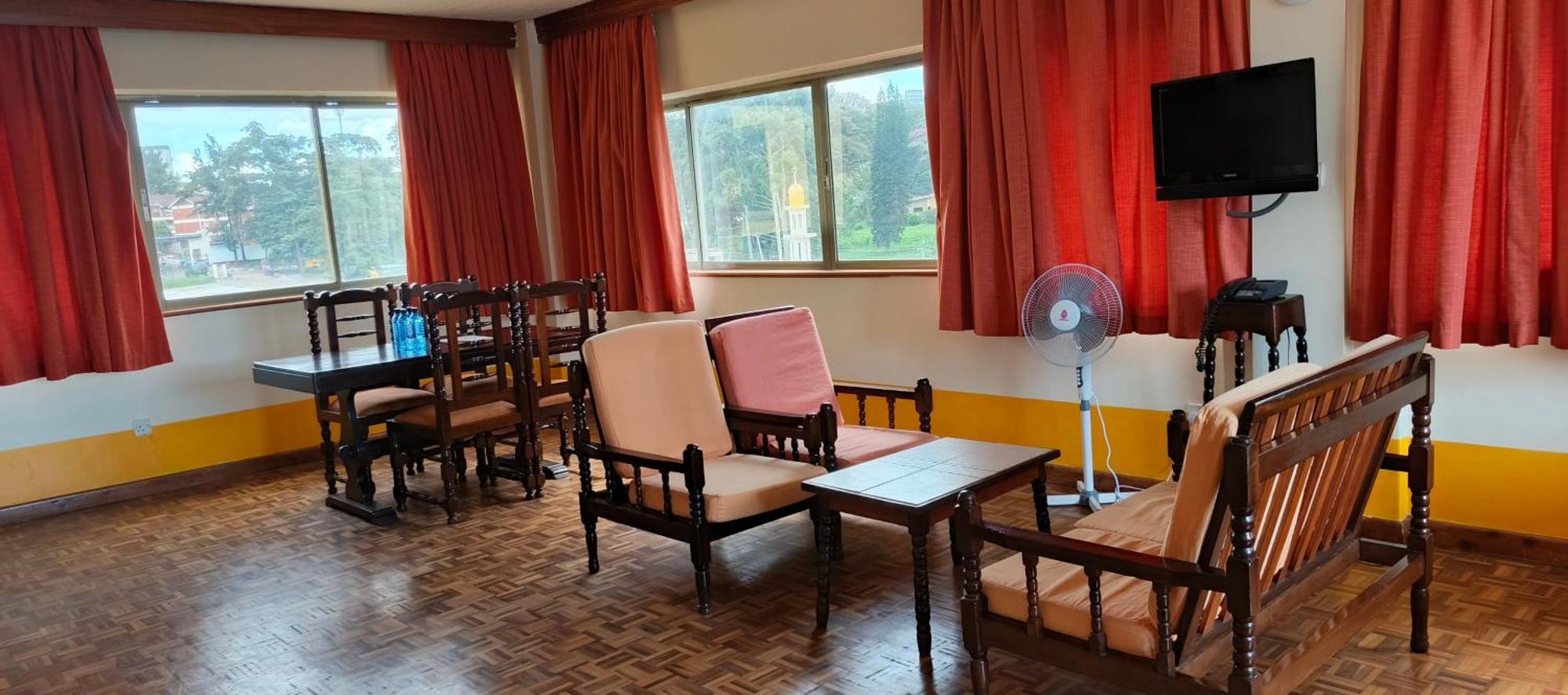 Kenya Comfort Suites Nairobi Exterior photo
